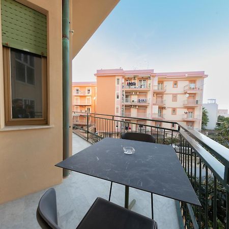 New Sea House Vicino La Spiaggia Del Lungomare Διαμέρισμα Cefalù Εξωτερικό φωτογραφία